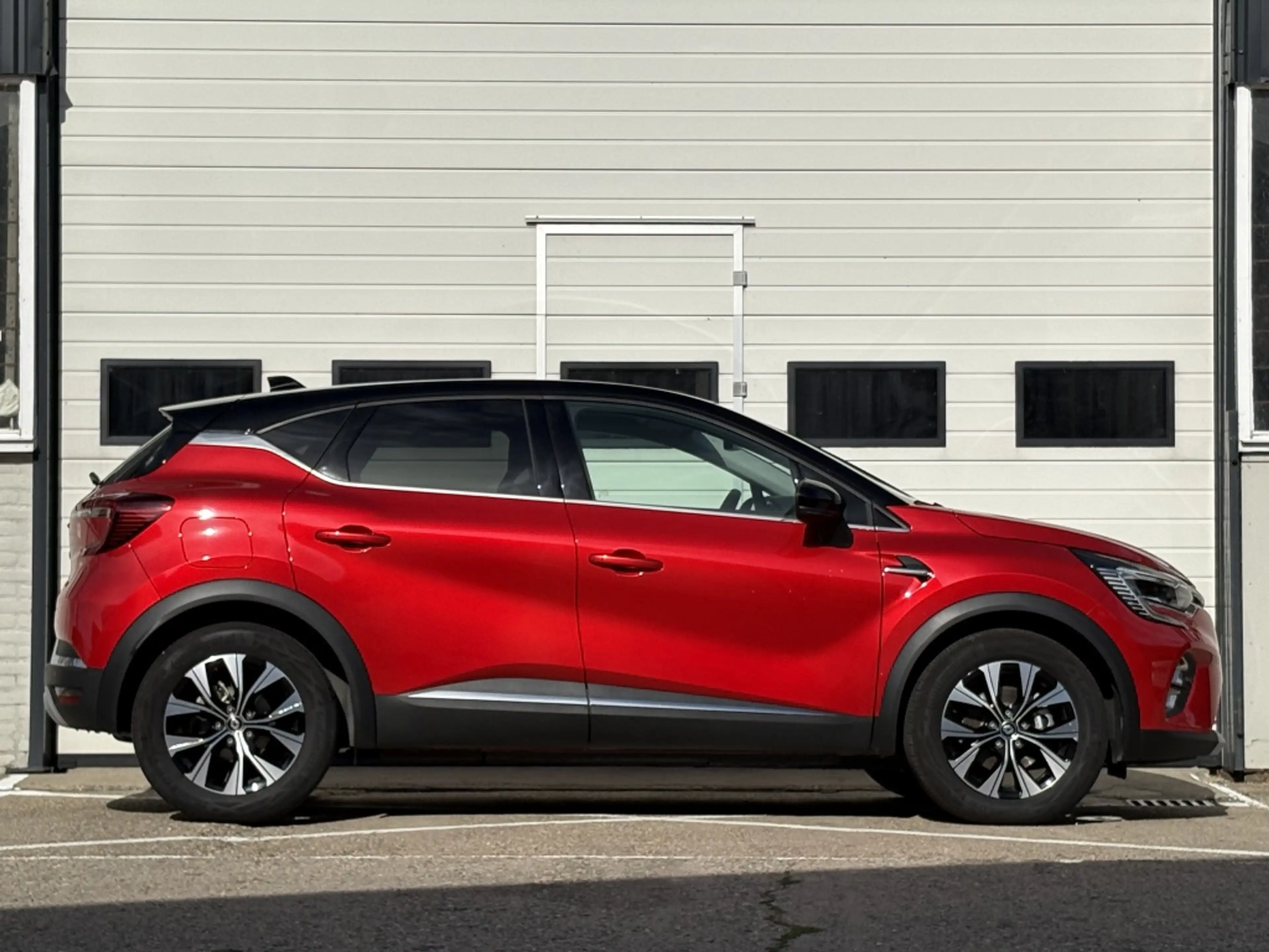 Renault Captur E-Tech full hybrid 145 Techno | Navi | Camera | Ap — photo 3