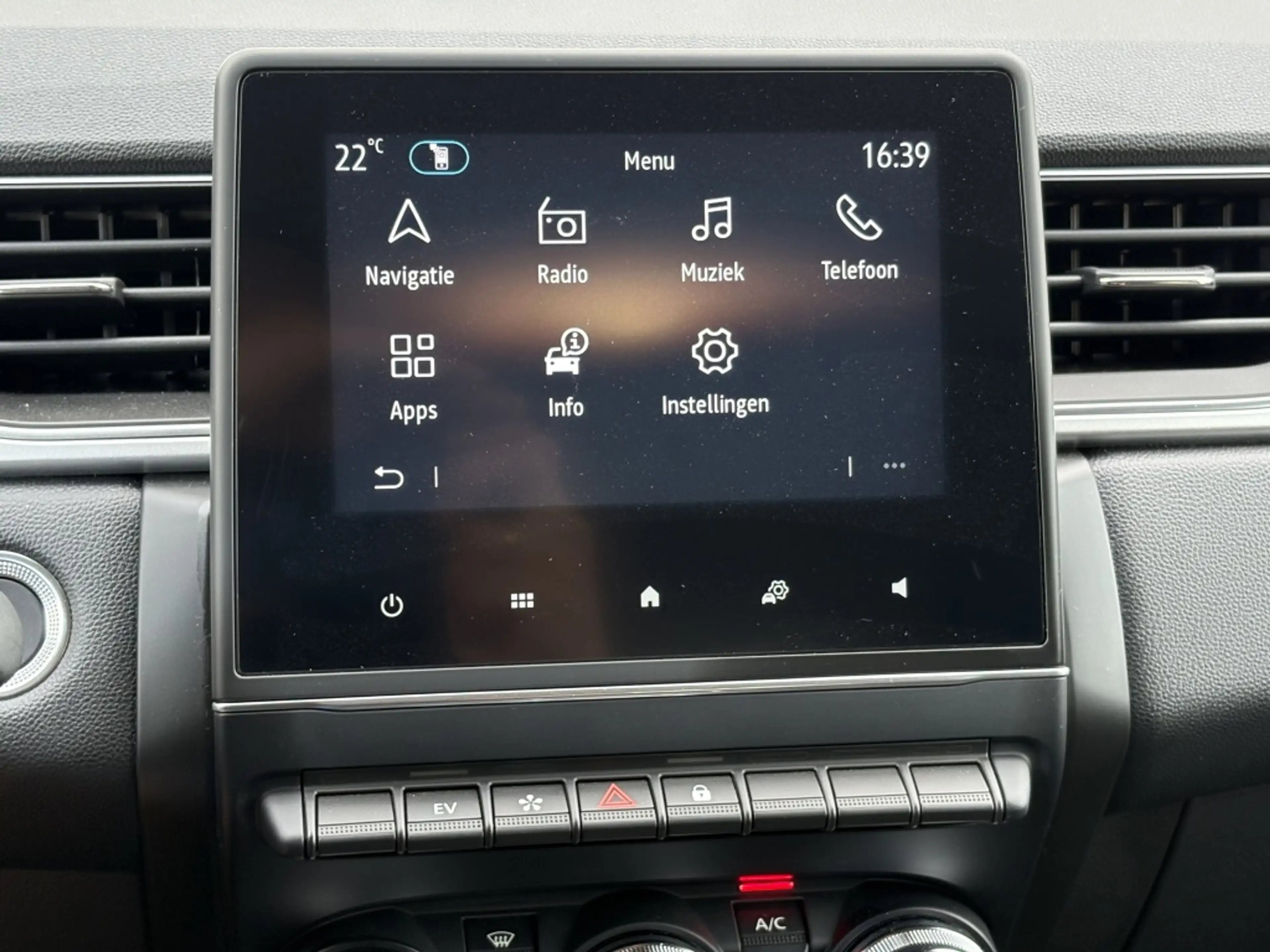 Renault Captur E-Tech full hybrid 145 Techno | Navi | Camera | Ap — photo 16