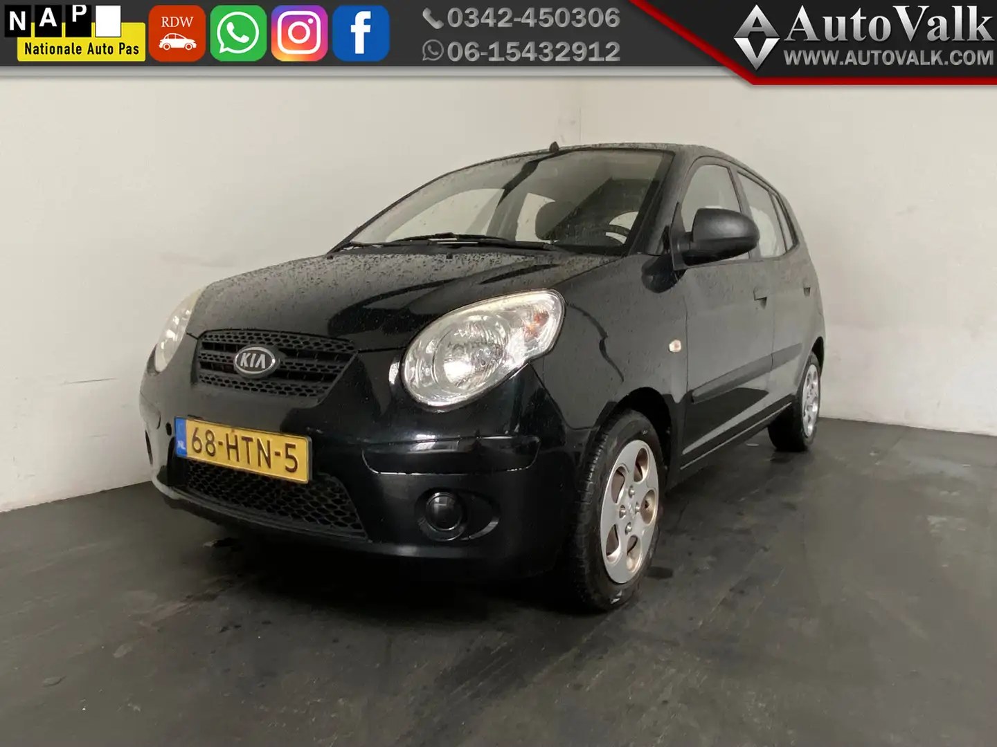 Kia Picanto 1.0 X-pect Zwart - 1
