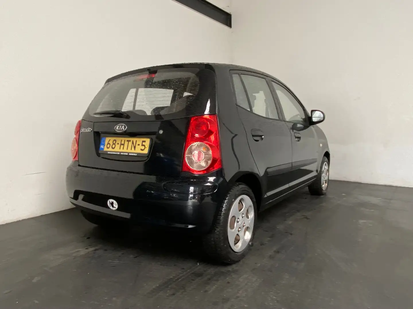 Kia Picanto 1.0 X-pect Zwart - 2