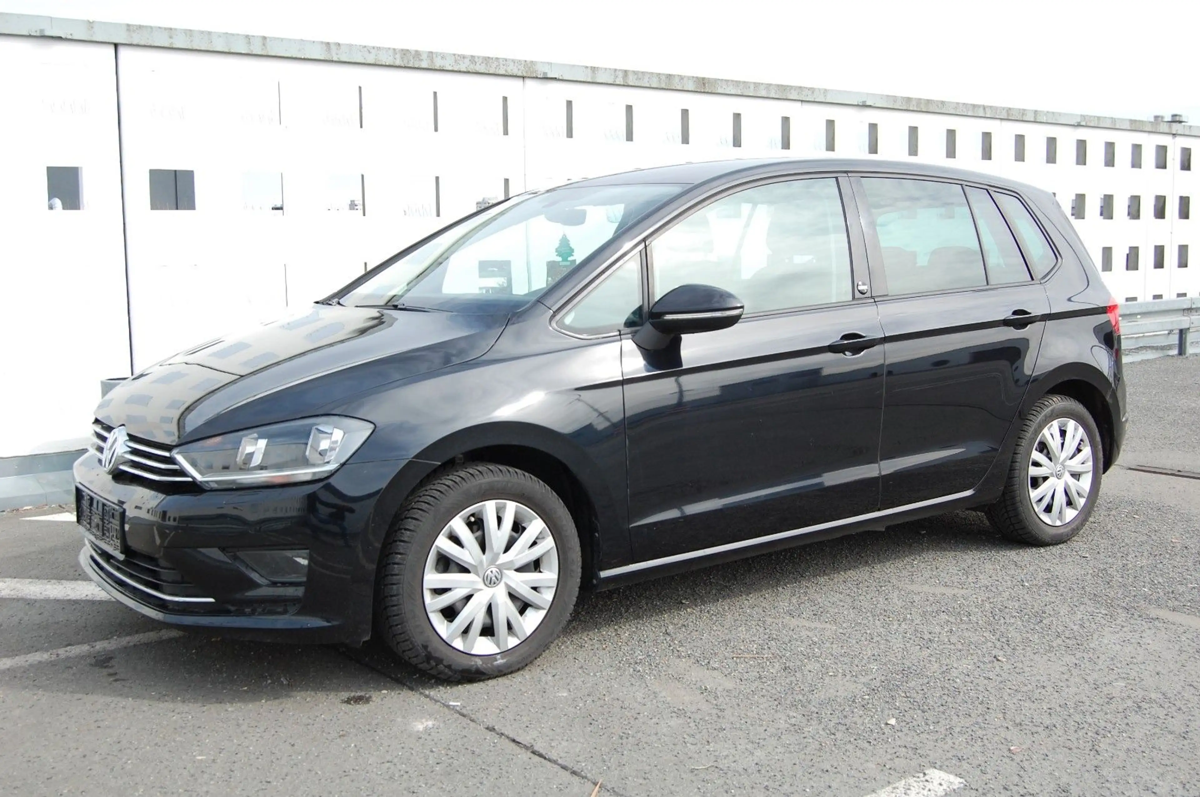 Volkswagen Golf Sportsvan 1.4 TSI DSG,Automatik,Navi,59Tkm. — photo 4