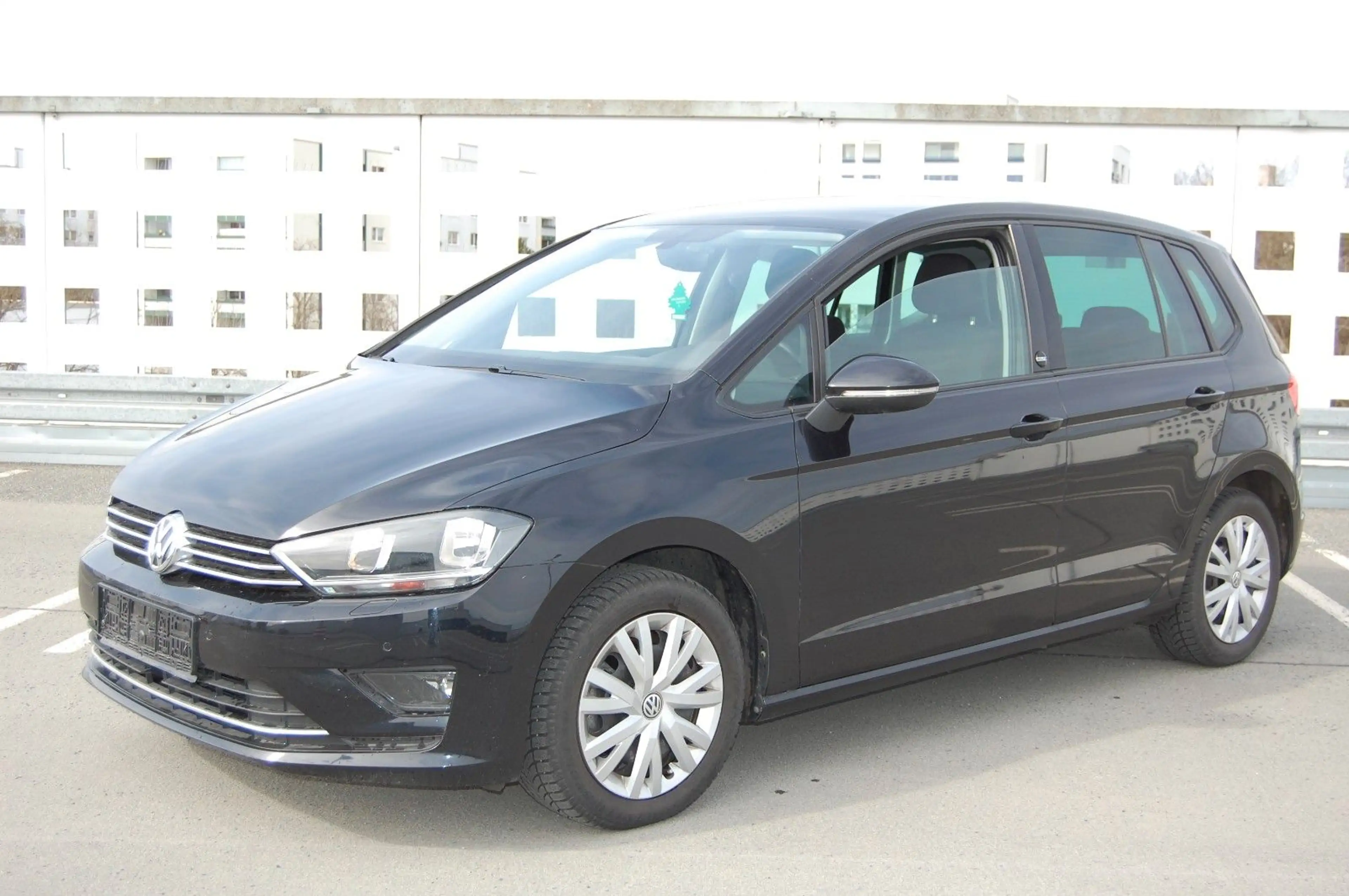 Volkswagen Golf Sportsvan 1.4 TSI DSG,Automatik,Navi,59Tkm. — photo 2