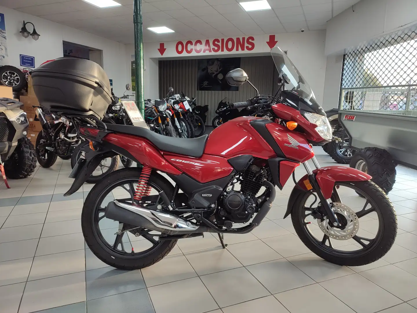 Honda CBF 125 Rood - 1