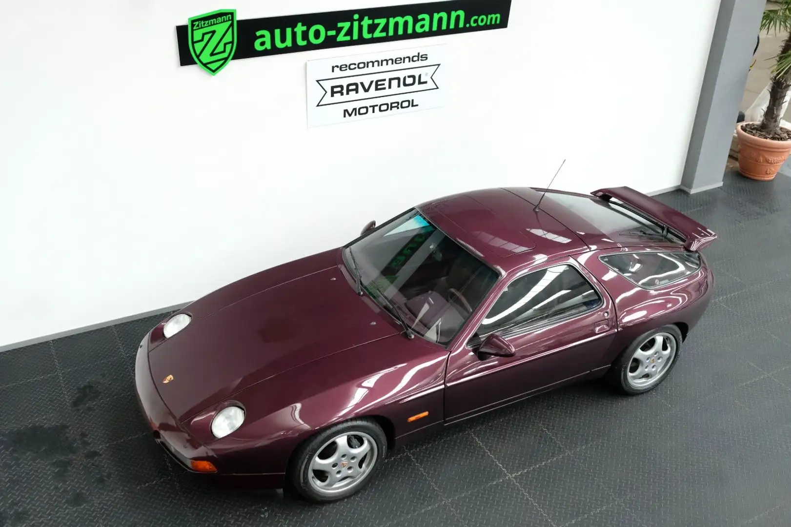 Porsche 928 GTS/UNIKAT/DT.AUSLIEFERUNG/1.HAND Mauve - 2
