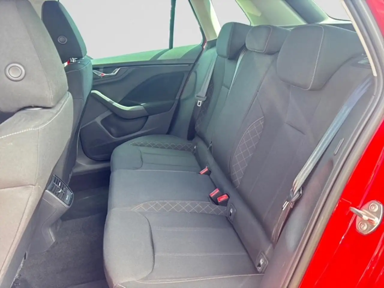 Skoda Kamiq 1.0 TSI Clever, миниатюра 7