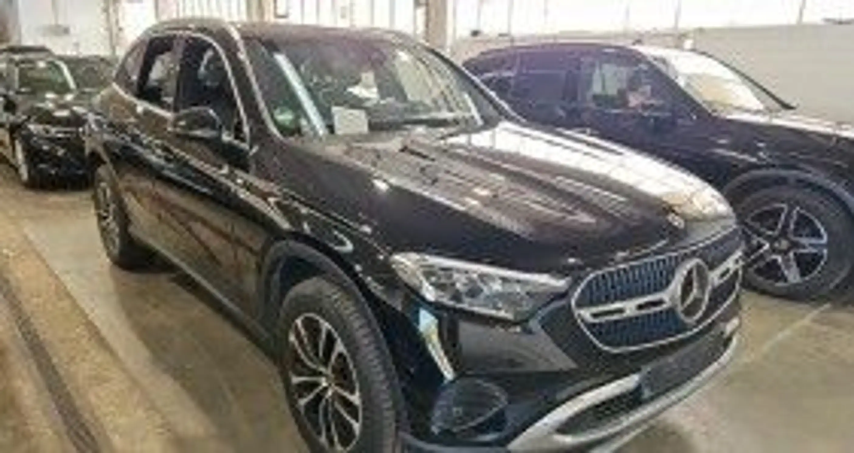 Mercedes-Benz GLC 220 d 4M Avantgarde DISTR+*RÜCKKAM*LED*AHK — photo 2