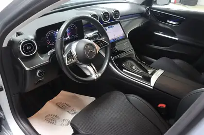 Annonce voiture d'occasion Mercedes-Benz C 200 - CARADIZE