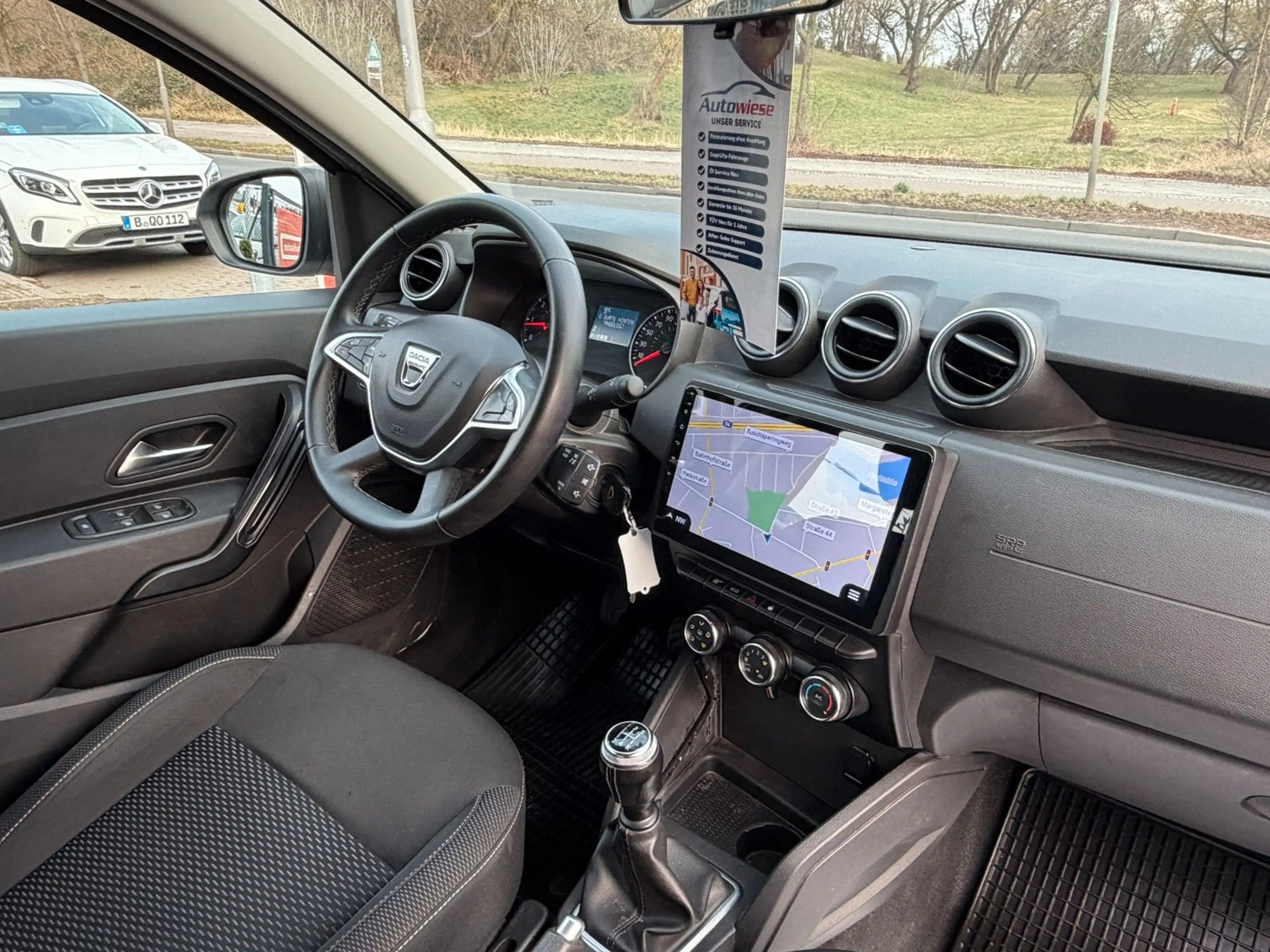 Dacia Duster II 1.6 Comfort*Nav*Carplay*Klima*Temp*PDC — photo 11