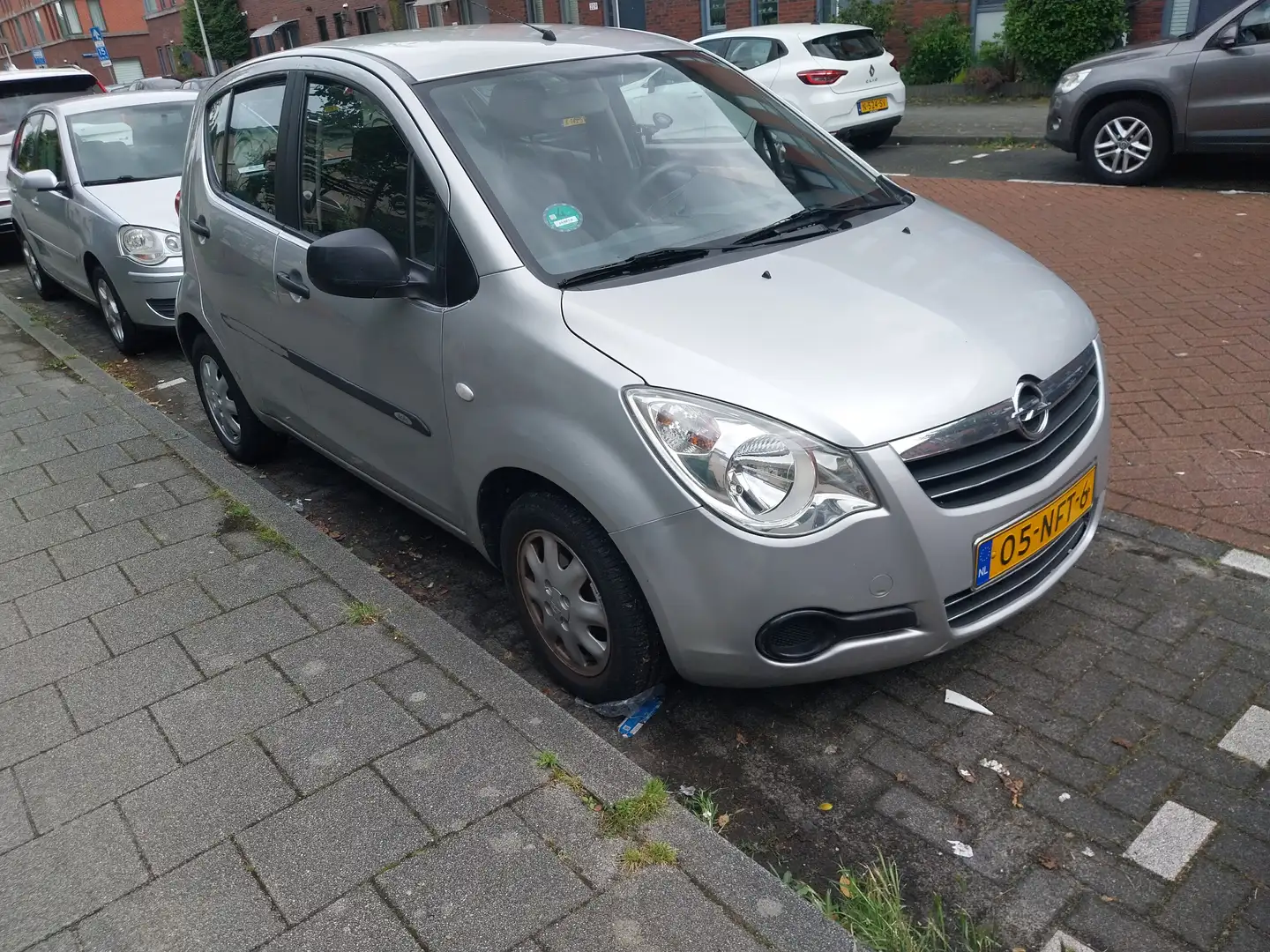 Opel Agila Agila 1.0 Selection Zilver - 1