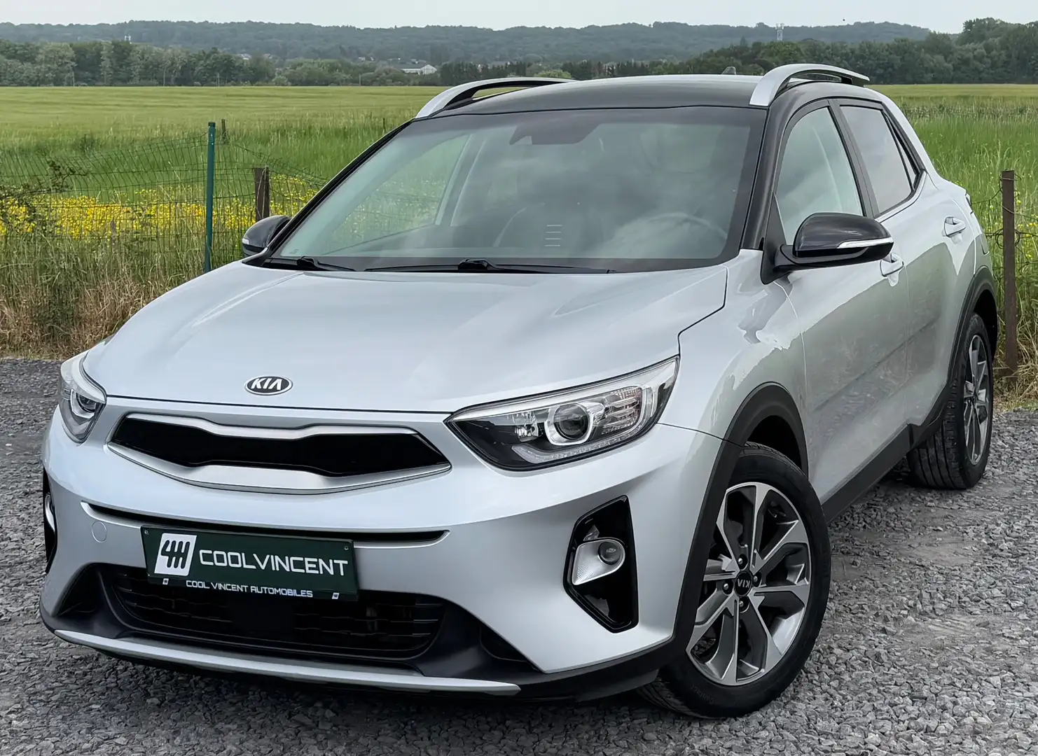 Kia Stonic 1.0 Full - AUTO - PANO - Keyless - Sg chauff Gris - 1
