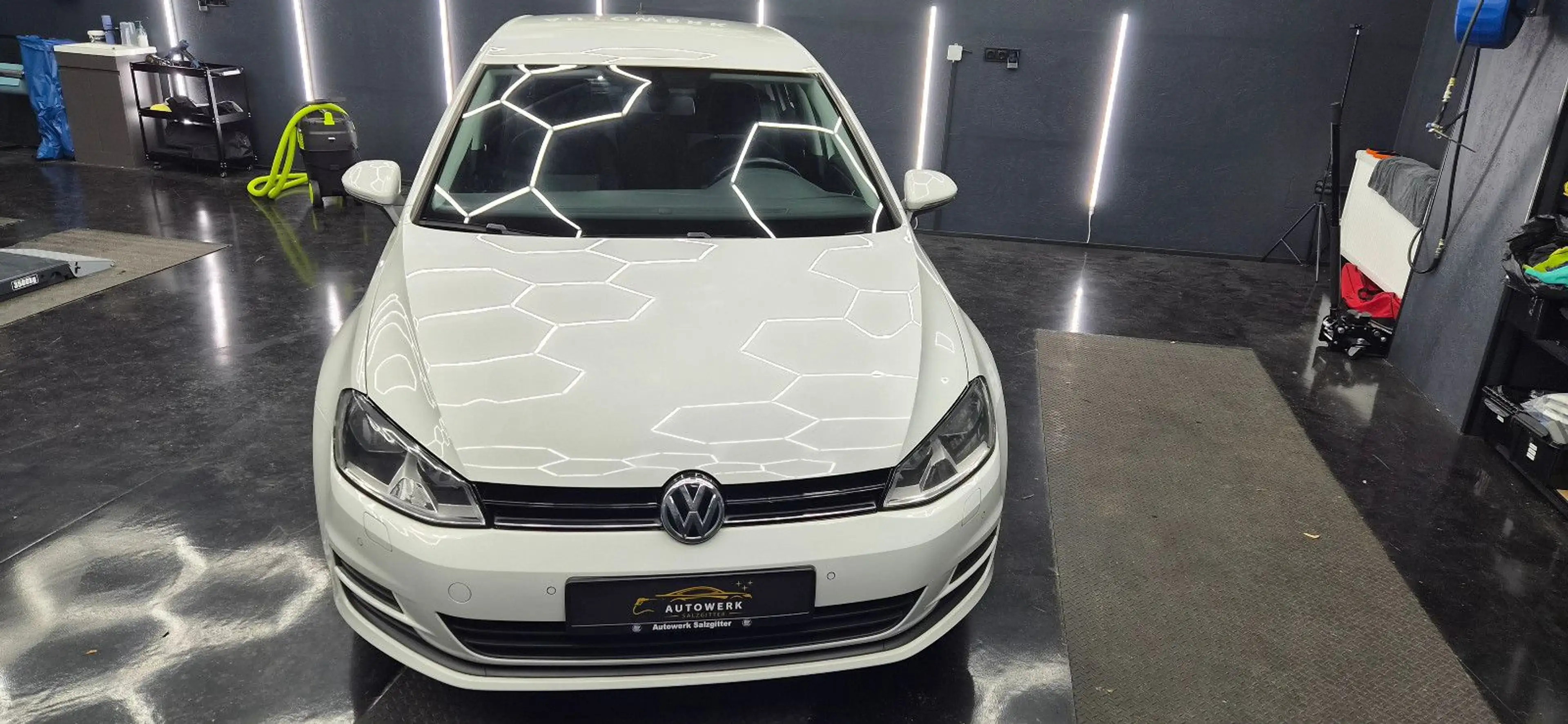 Volkswagen Golf VII Lim. Trend. BMT Navi.SHZ.Scheckh.Diesel — photo 5