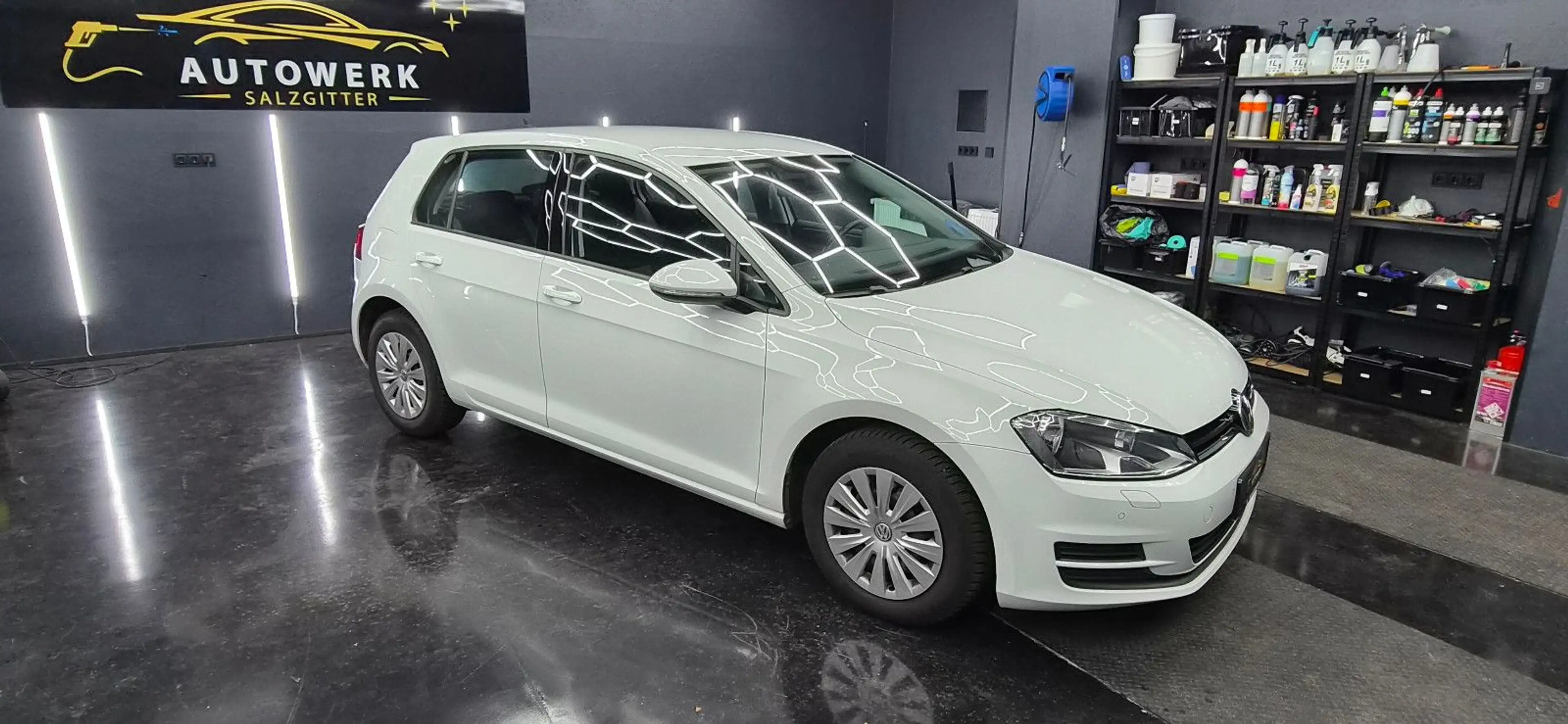 Volkswagen Golf VII Lim. Trend. BMT Navi.SHZ.Scheckh.Diesel — photo 6