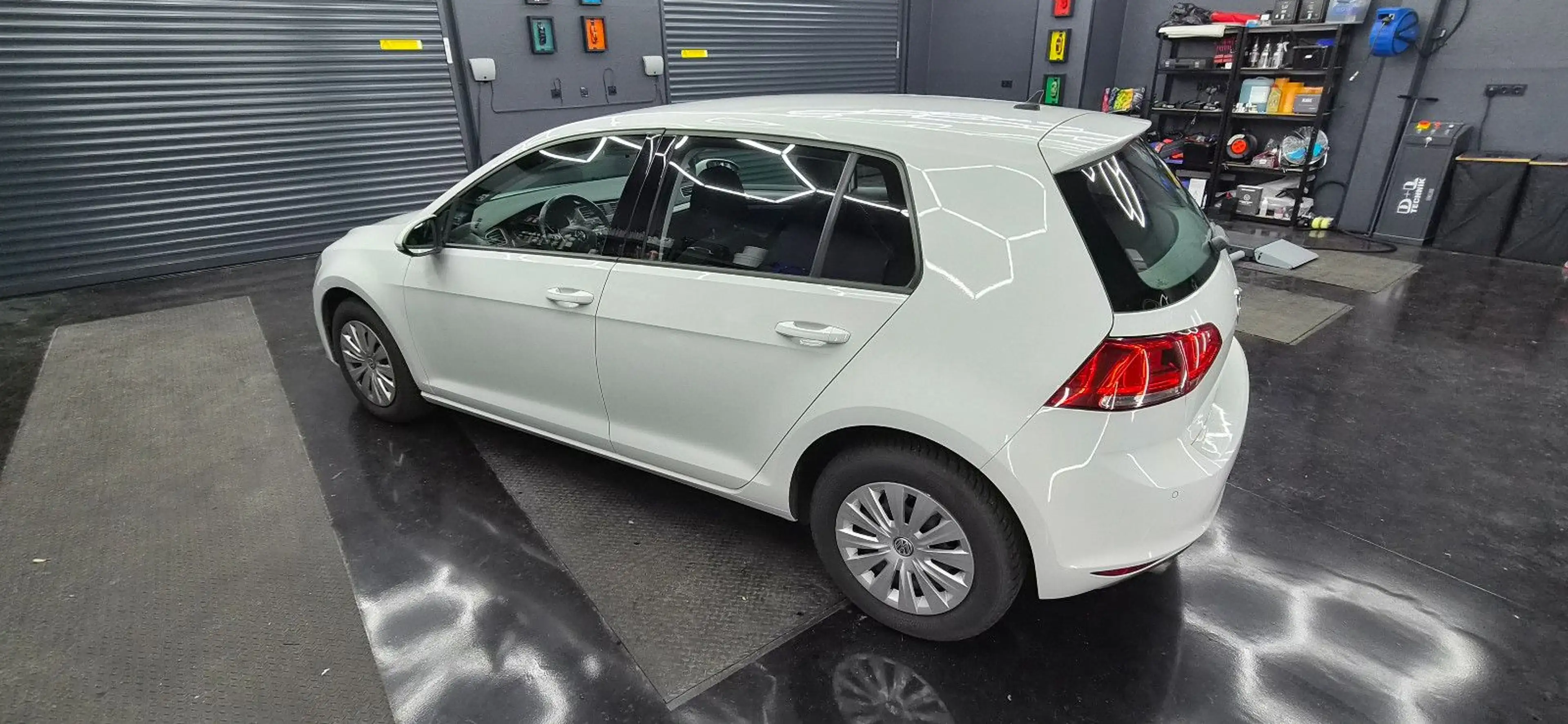 Volkswagen Golf VII Lim. Trend. BMT Navi.SHZ.Scheckh.Diesel — photo 13
