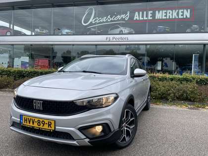 Fiat Tipo cross stationwagon 1.0 clima camera navigatie blue