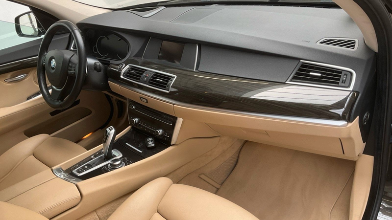 BMW 535 iA GT Navi/Kamera/LED/Panorama/2.Hand — photo 3
