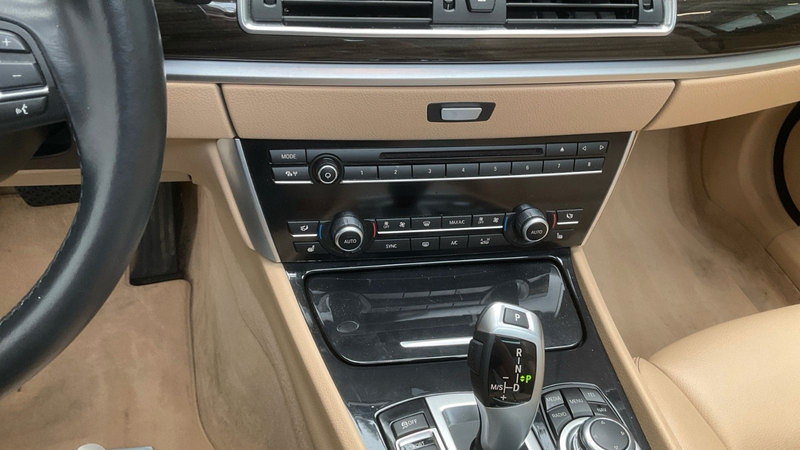 BMW 535 iA GT Navi/Kamera/LED/Panorama/2.Hand — photo 6