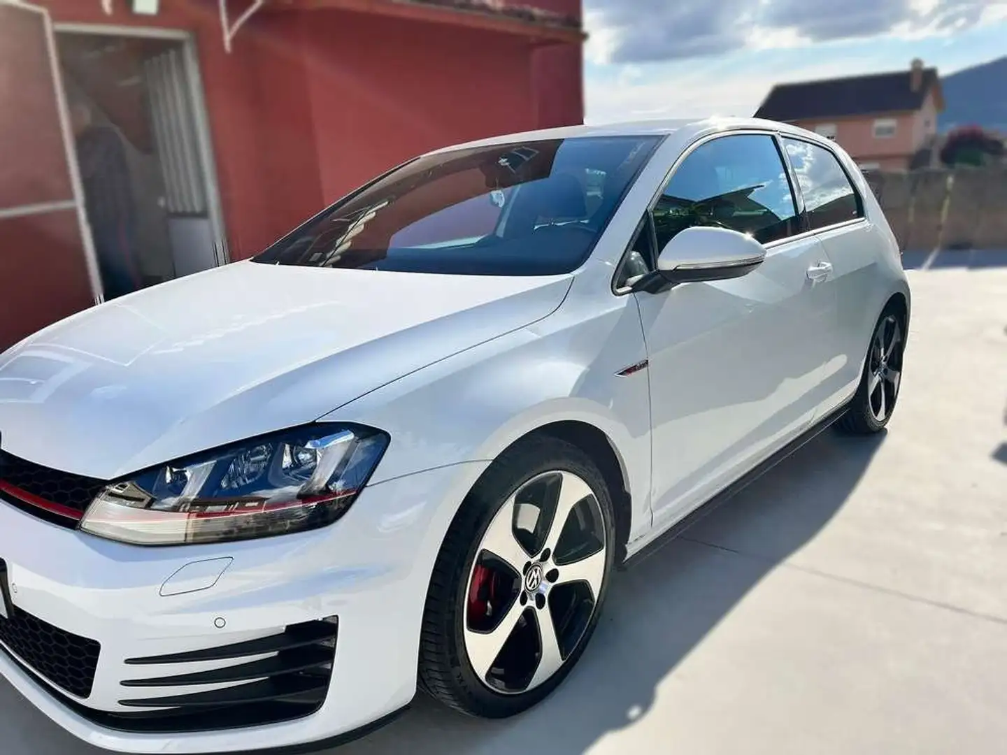 Volkswagen Golf GTI 2.0 TSI DSG BMT Blanco - 2