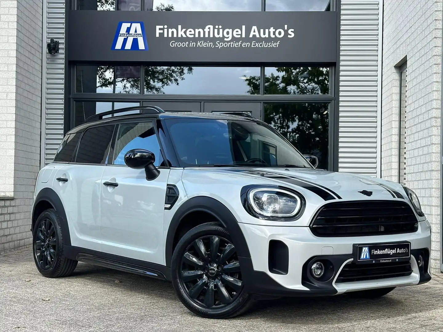MINI Cooper Countryman 1.5 136 pk Black-Pack BTW |Camera |Leder |Sfeer |D Zilver - 1