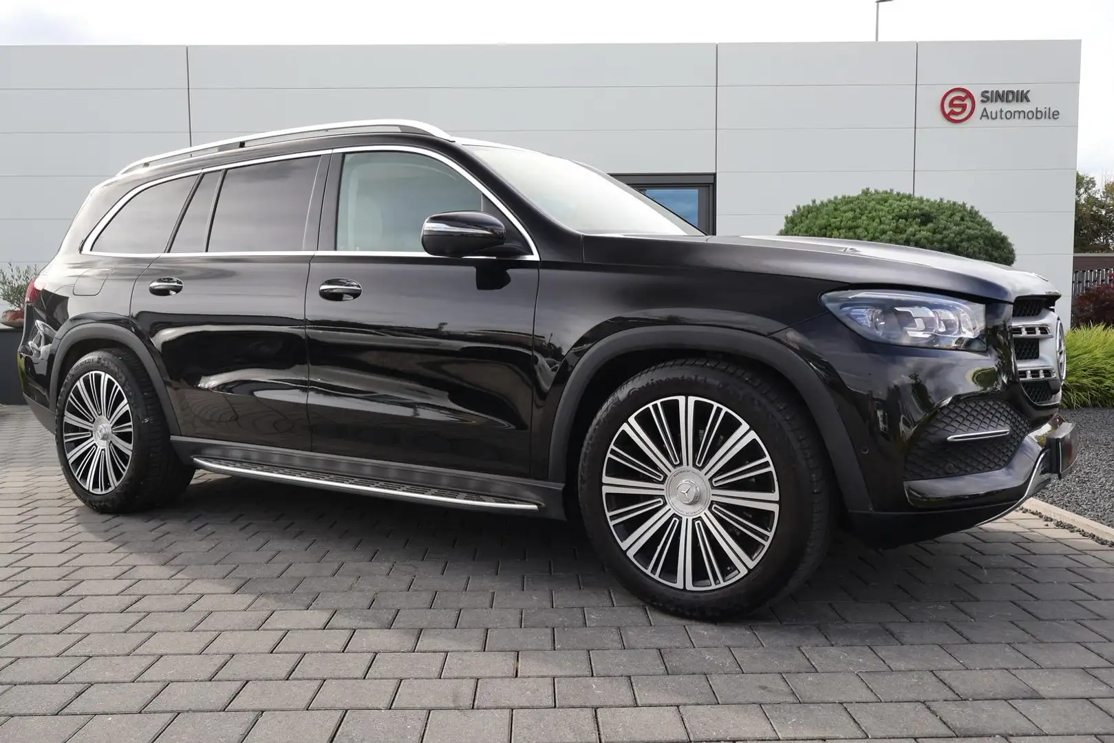 Mercedes-Benz GLS 450 4M  Pano-RearTV-eActiveBody-Stdhzg-AHK Schwarz - 2