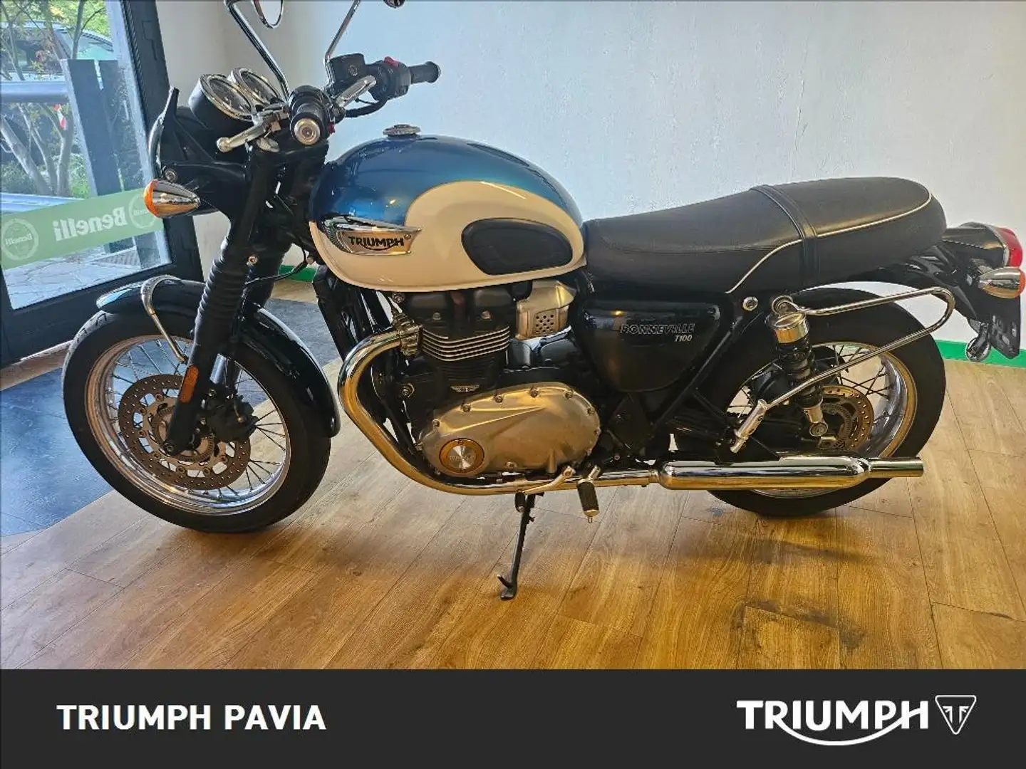 Triumph Bonneville T100 Black Grigio - 1