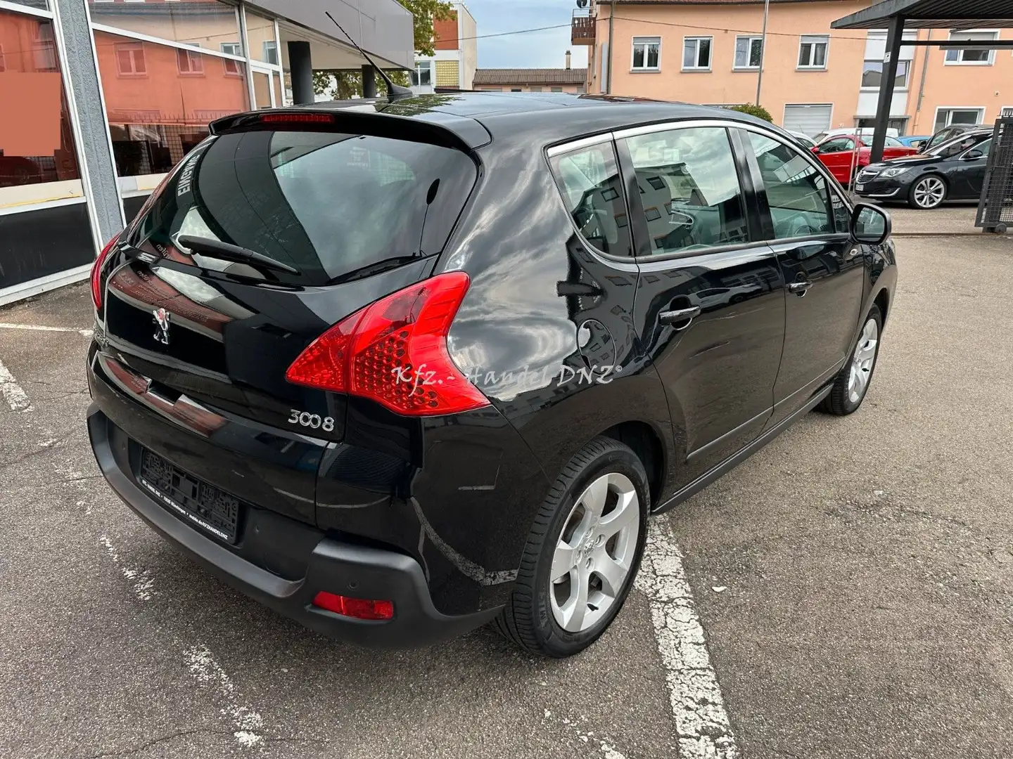 Peugeot 3008 2.0 HDi Premium *AUTOM*PANO*HEAD-UP*81TKM!* Noir - 2