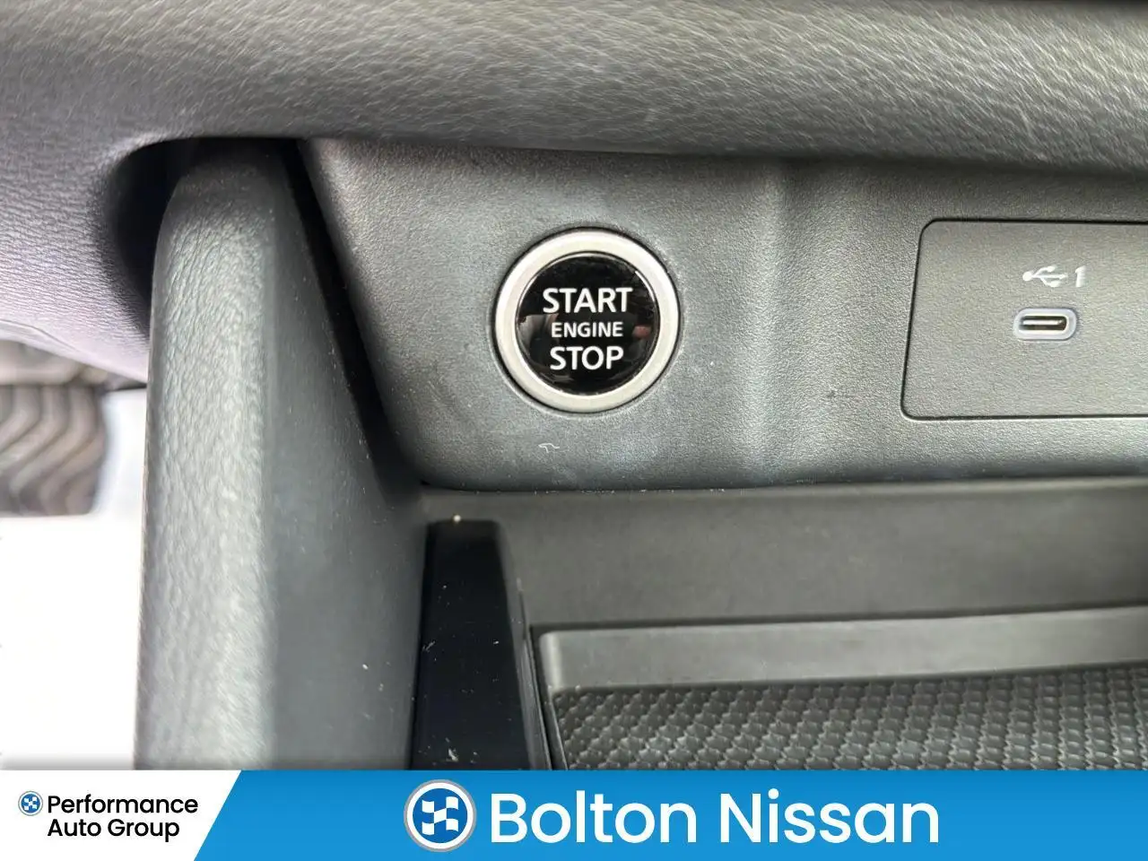 Nissan Rogue photo Nissan Rogue