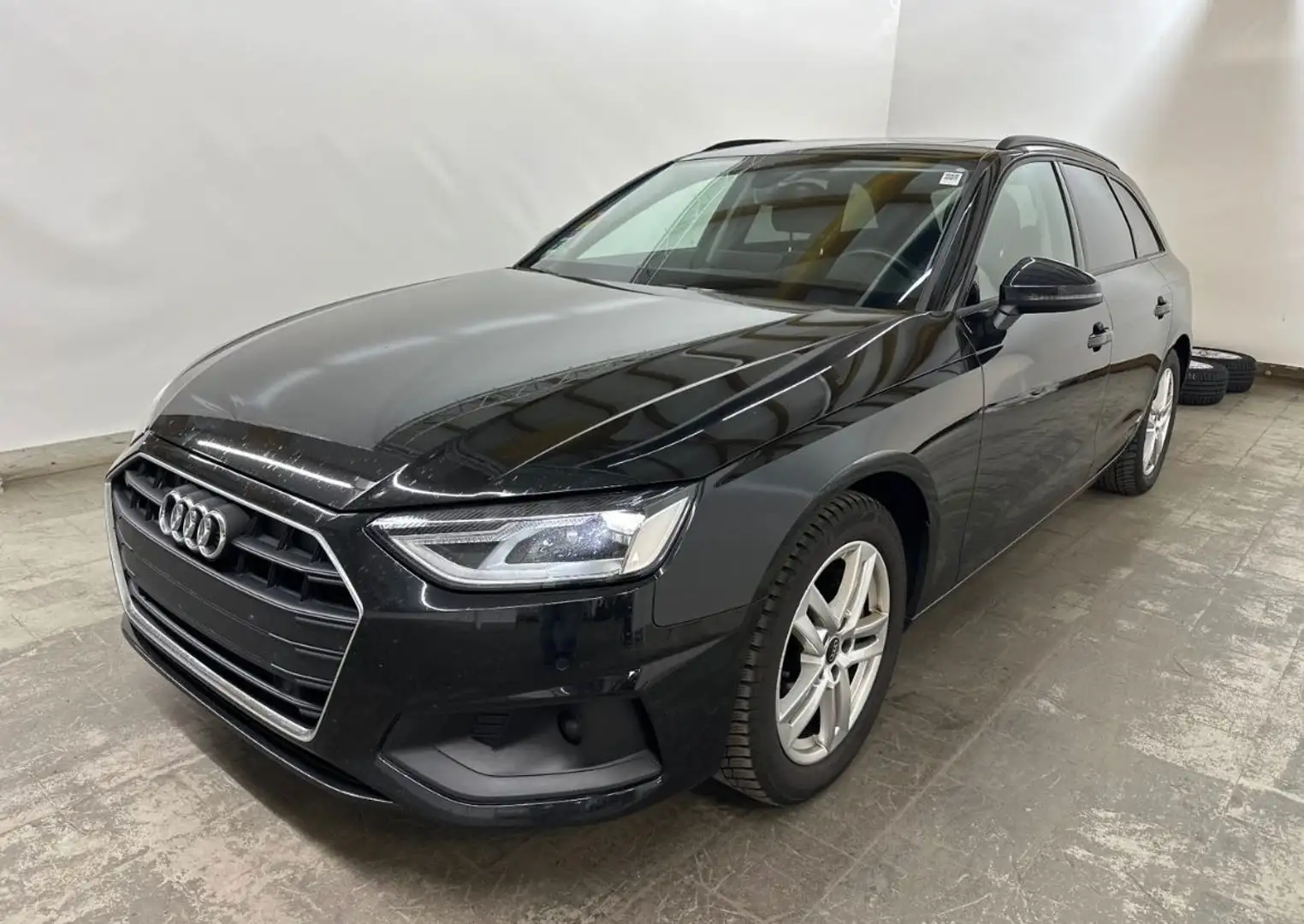 Audi A4 Avant 40 TDI MwSt. ausweisbar/ PreSense/ AHK Negro - 1