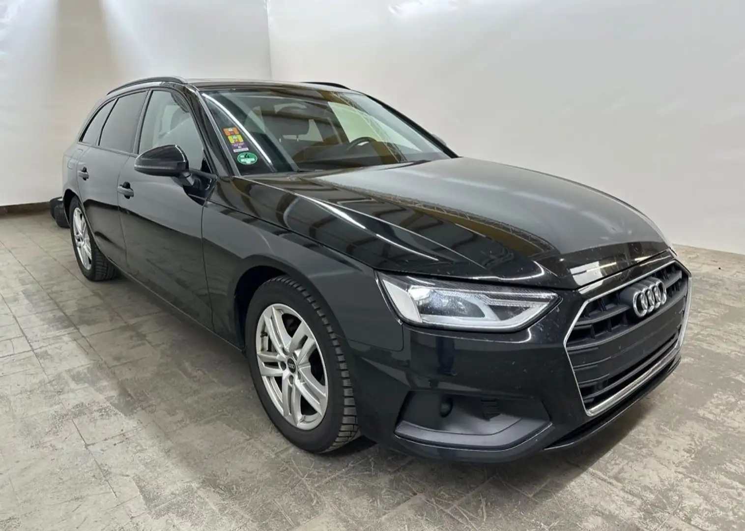 Audi A4 Avant 40 TDI MwSt. ausweisbar/ PreSense/ AHK Negro - 2