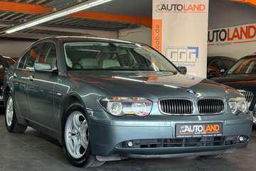 i A*1.HAND*NUR 135TKM*NAVI*LEDER*PDC*XENON*