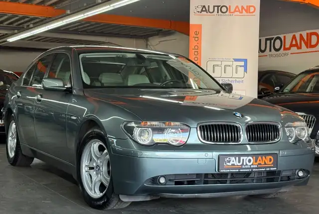 BMW 735 i A*1.HAND*NUR 135TKM*NAVI*LEDER*PDC*XENON*