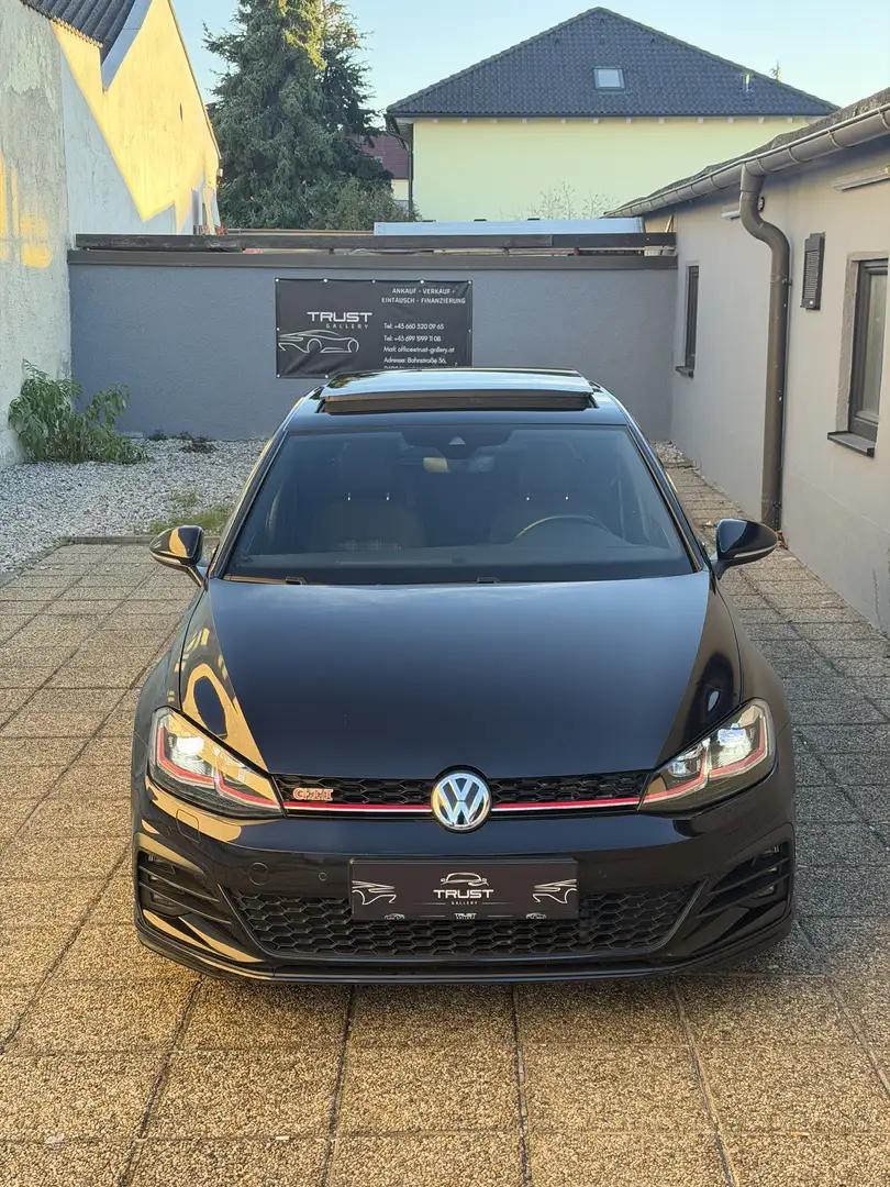 Volkswagen Golf GTI Performance 2,0 TSI DSG - 2