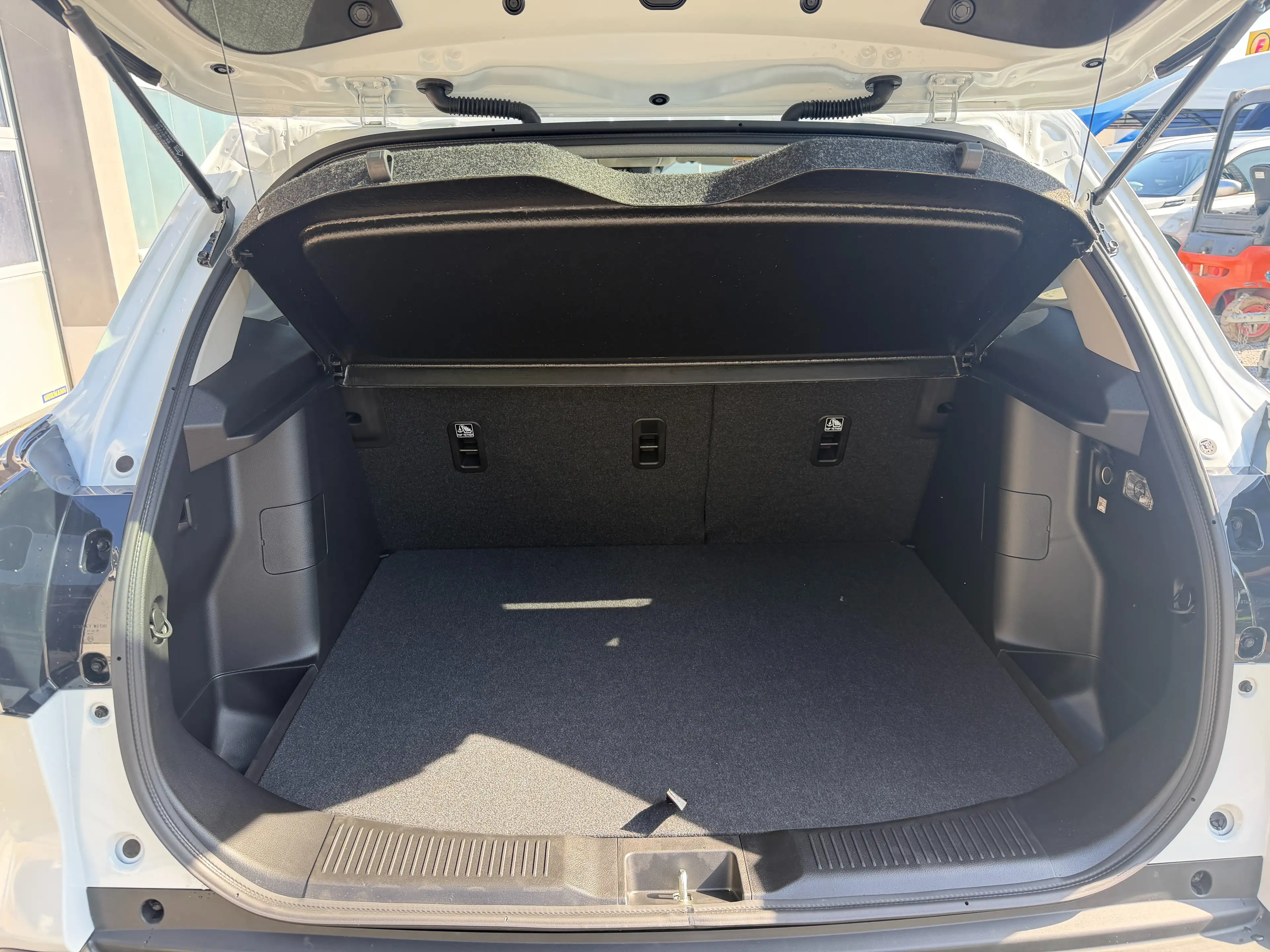 Suzuki S-Cross S-Cross 1,4 Hybrid ALLGRIP shine Aut. shine — photo 10