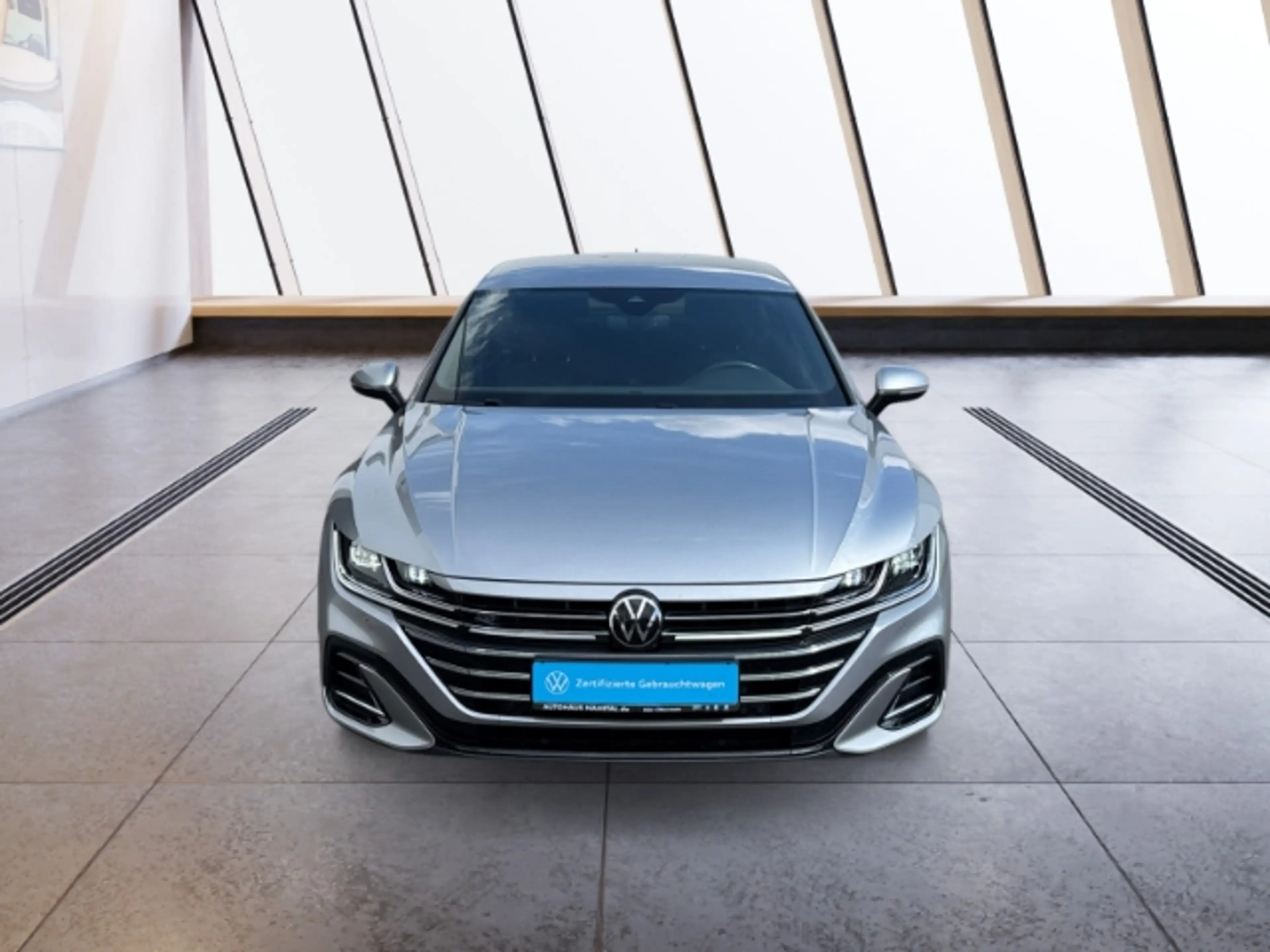 Volkswagen Arteon Shooting Brake 2.0TDI DSG R-Line IQ-LIGHT NAVI 18' — photo 4