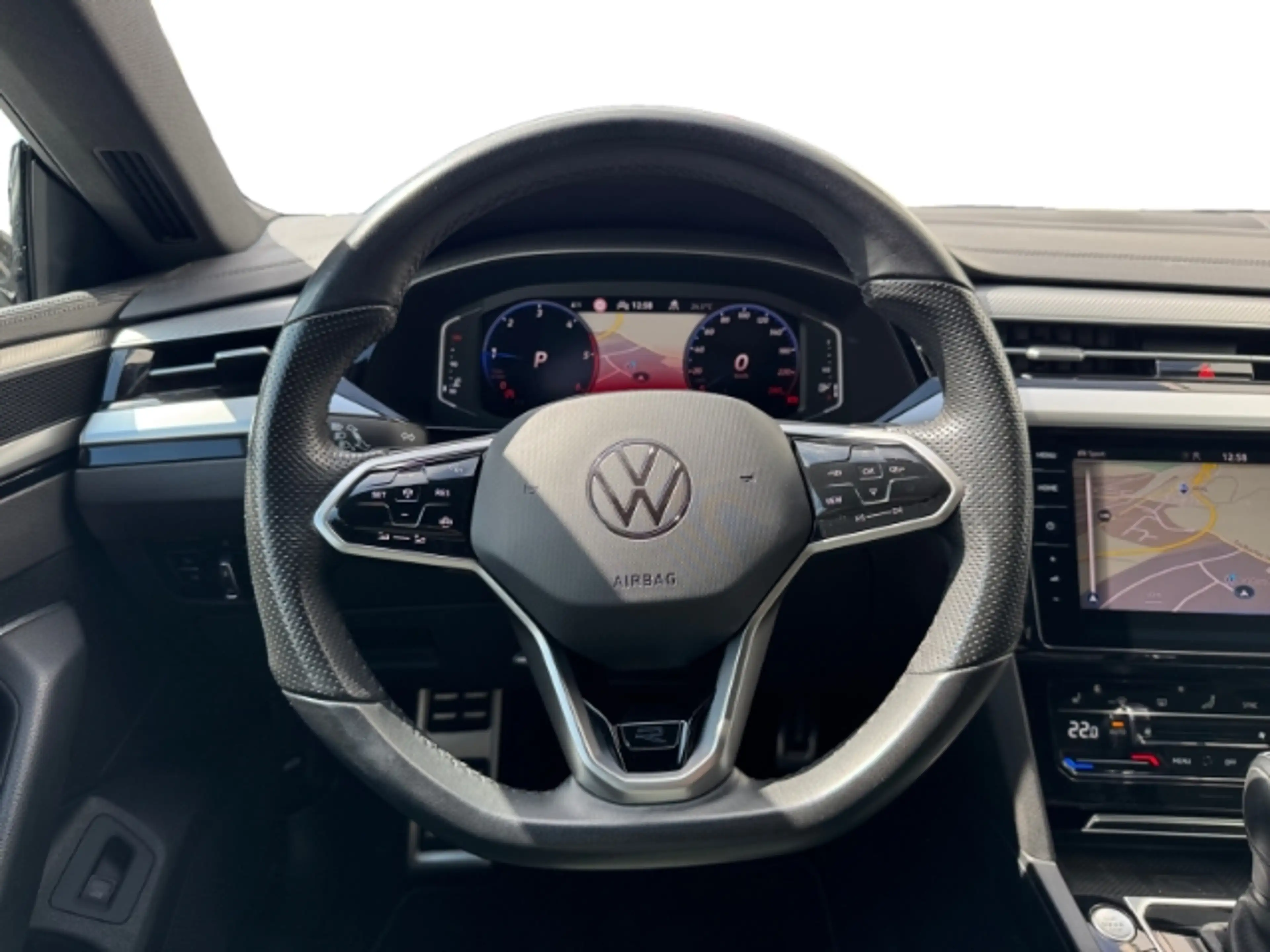 Volkswagen Arteon Shooting Brake 2.0TDI DSG R-Line IQ-LIGHT NAVI 18' — photo 12
