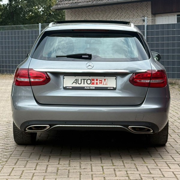 Mercedes-Benz C 250 Business plus Pano LED Navi Sitzheizung — photo 6