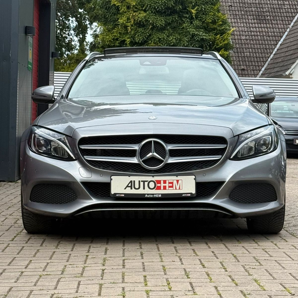 Mercedes-Benz C 250 Business plus Pano LED Navi Sitzheizung — photo 2