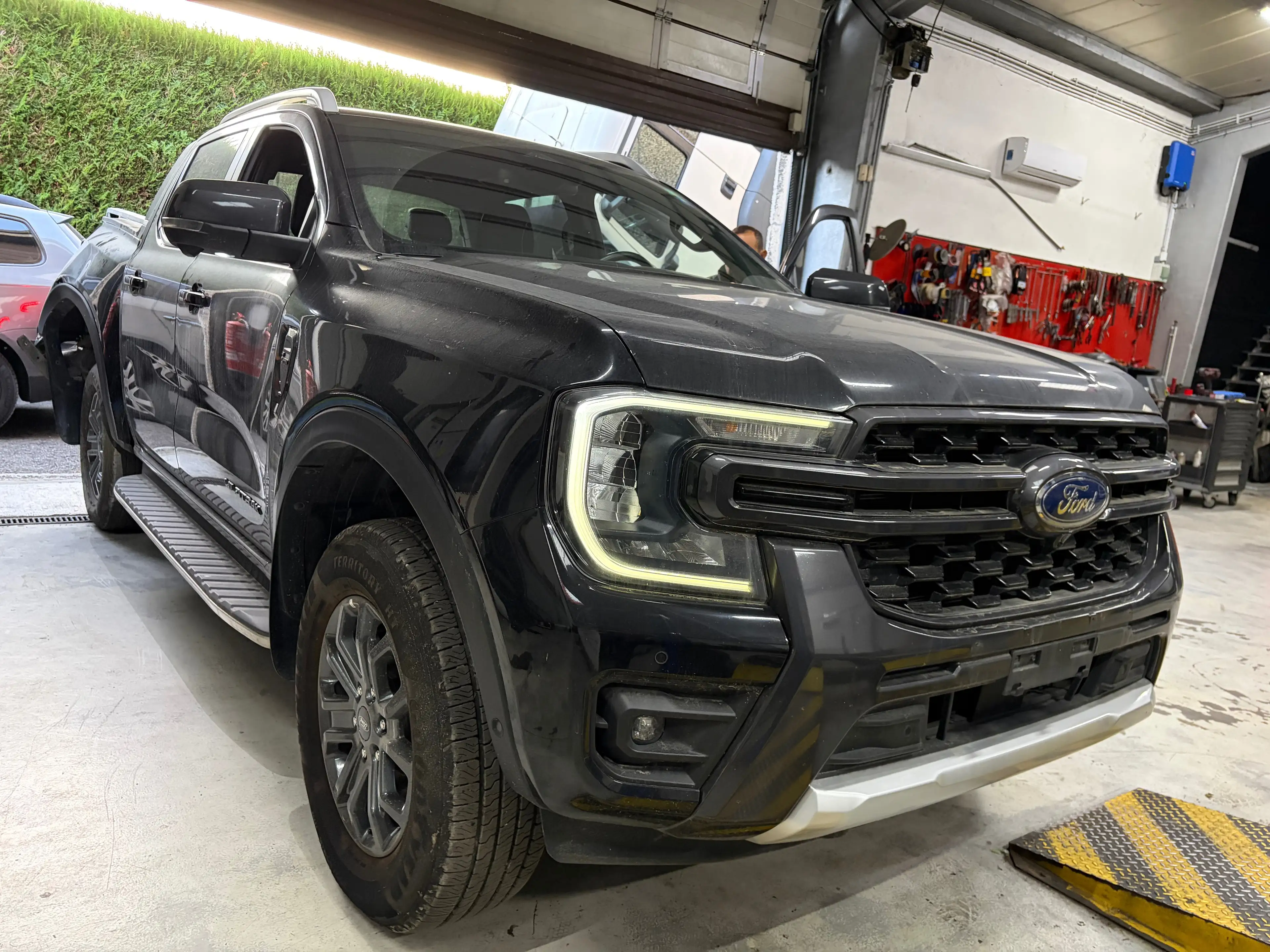 Ford Ranger *4AWD*ACCIDENT*DOMMAGE*EXPORT ONLY*TVA DEDUCTIBLE* — photo 2