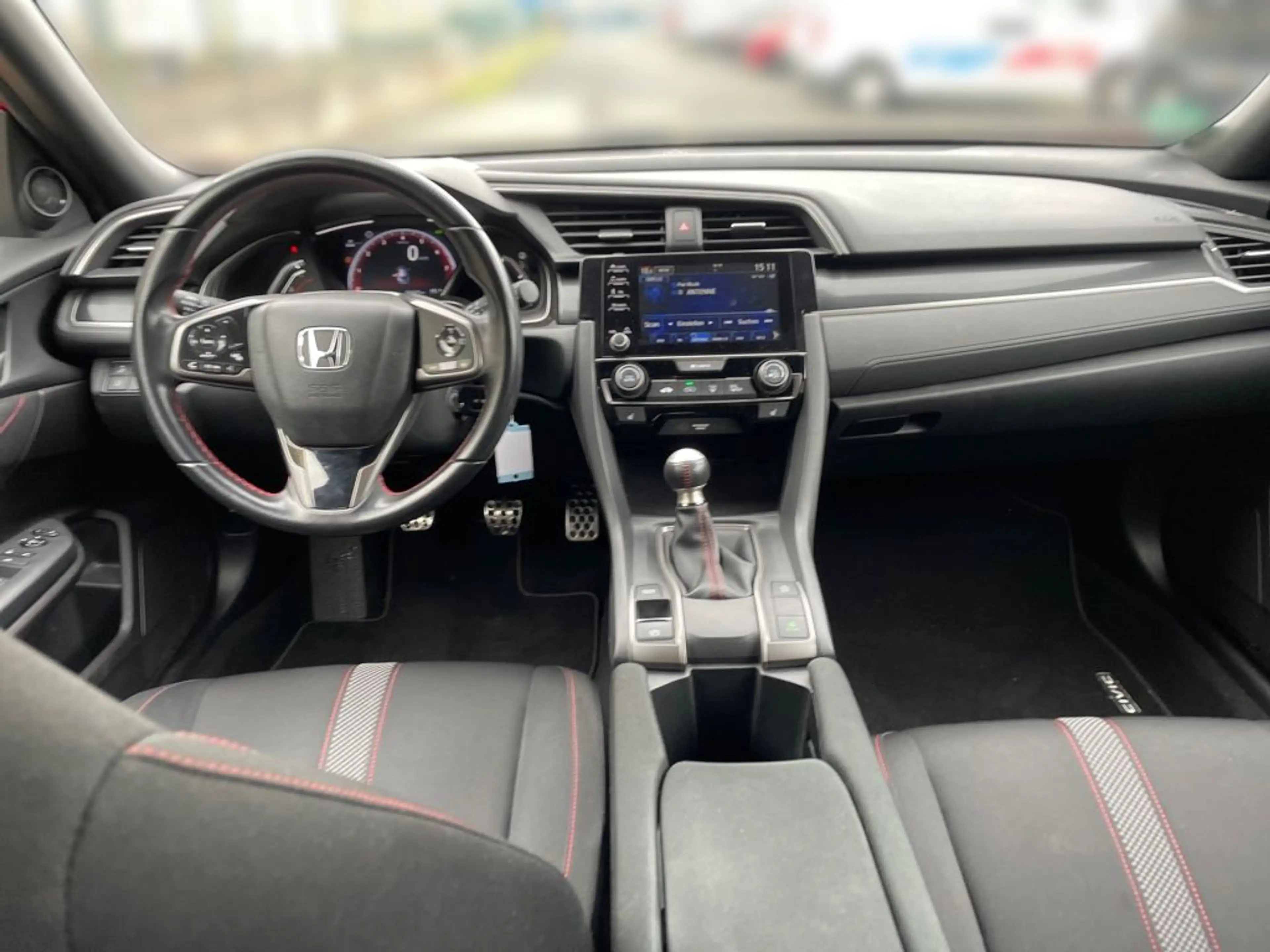 Honda Civic 1.0 i-VTEC Turbo Comfort Sport Line — photo 11