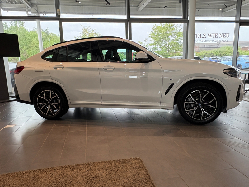 BMW X4 xDrive30i AT M Sportpaket Innovationsp. EDC — photo 8