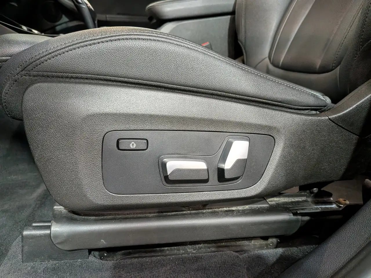 BMW X3 снимка BMW X3