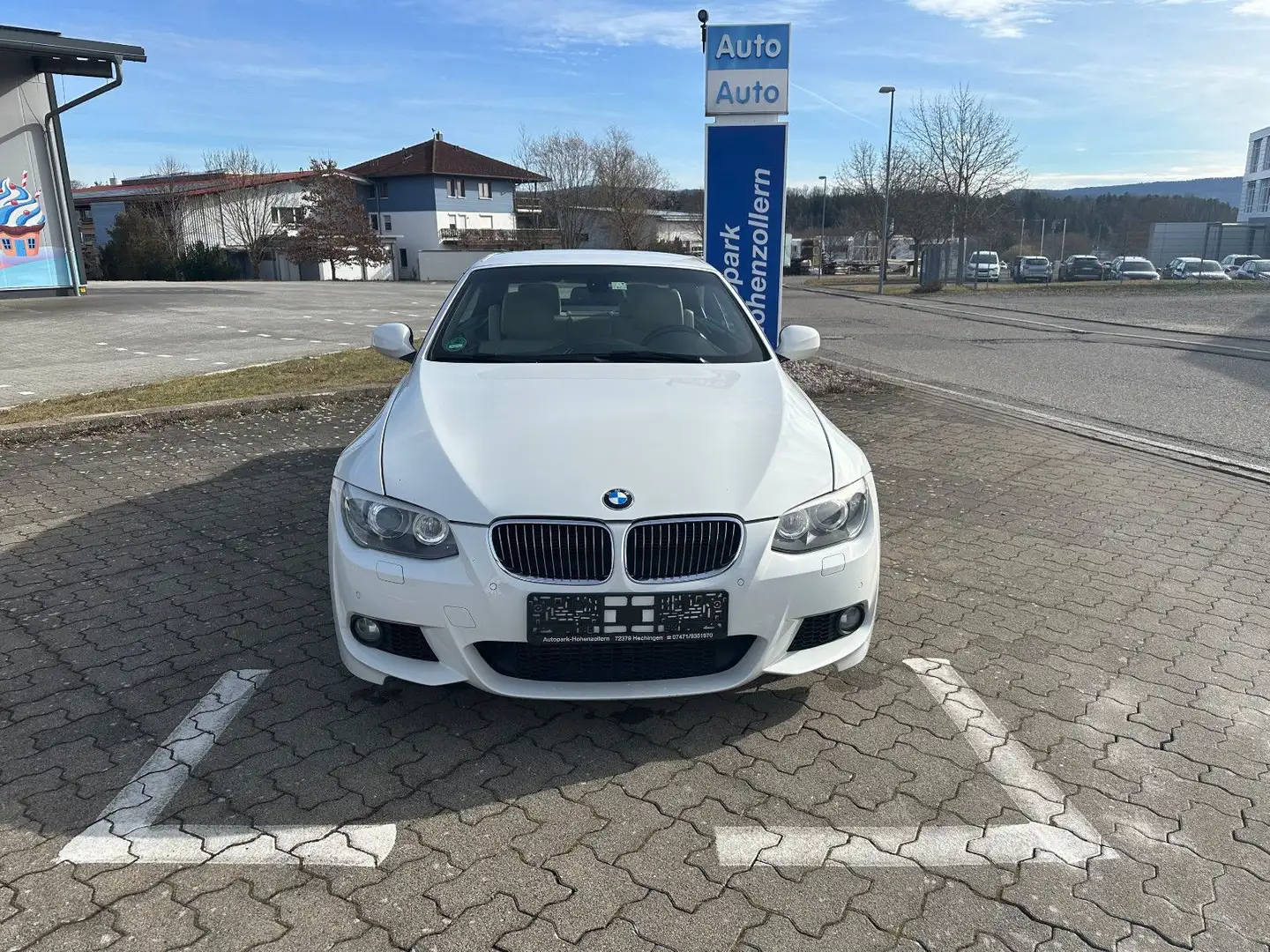 BMW 335 3 Cabrio 335i *M PAKET*M-PERFORMANCE POWER KIT* Weiß - 2