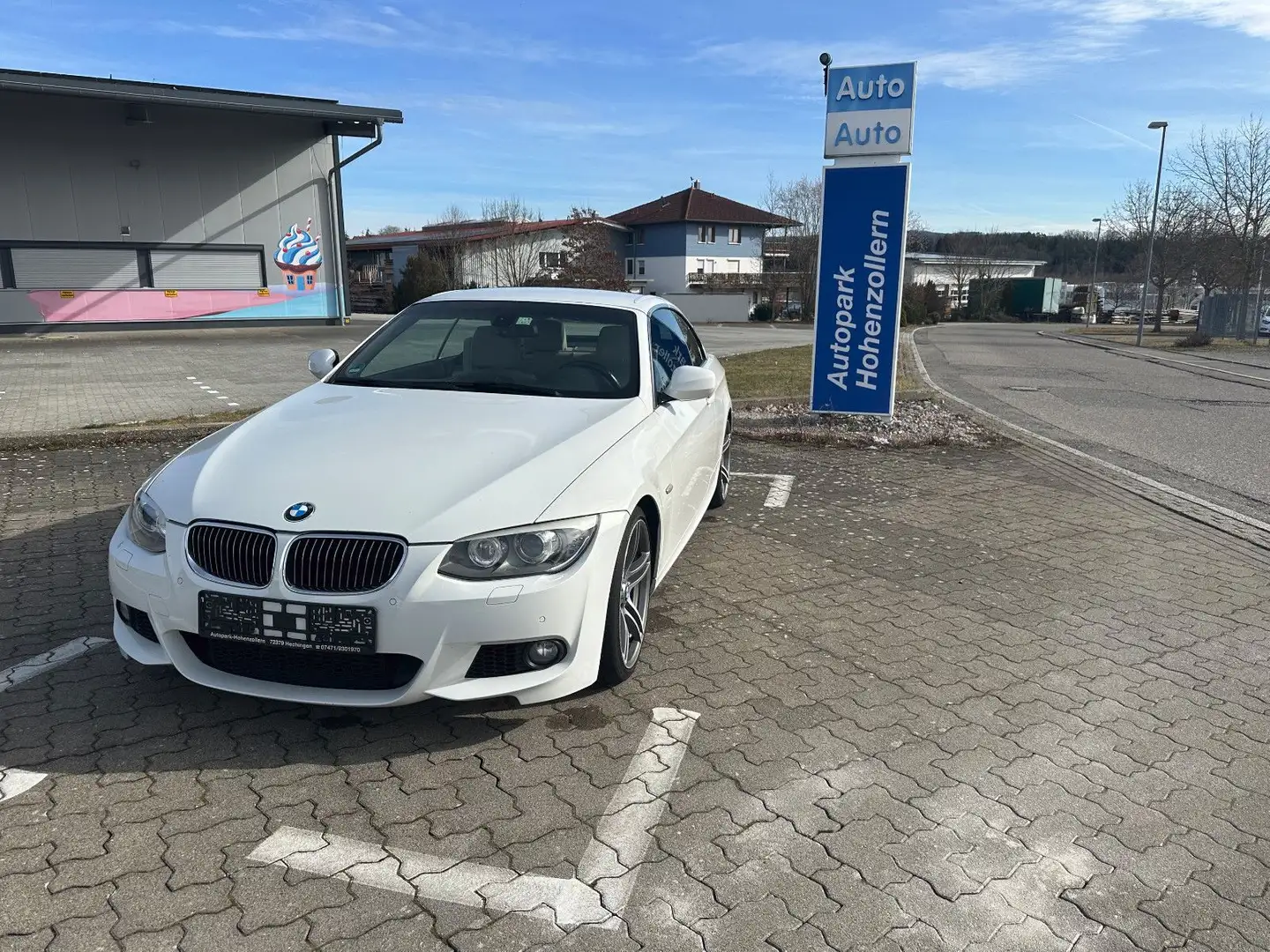 BMW 335 3 Cabrio 335i *M PAKET*M-PERFORMANCE POWER KIT* bijela - 1