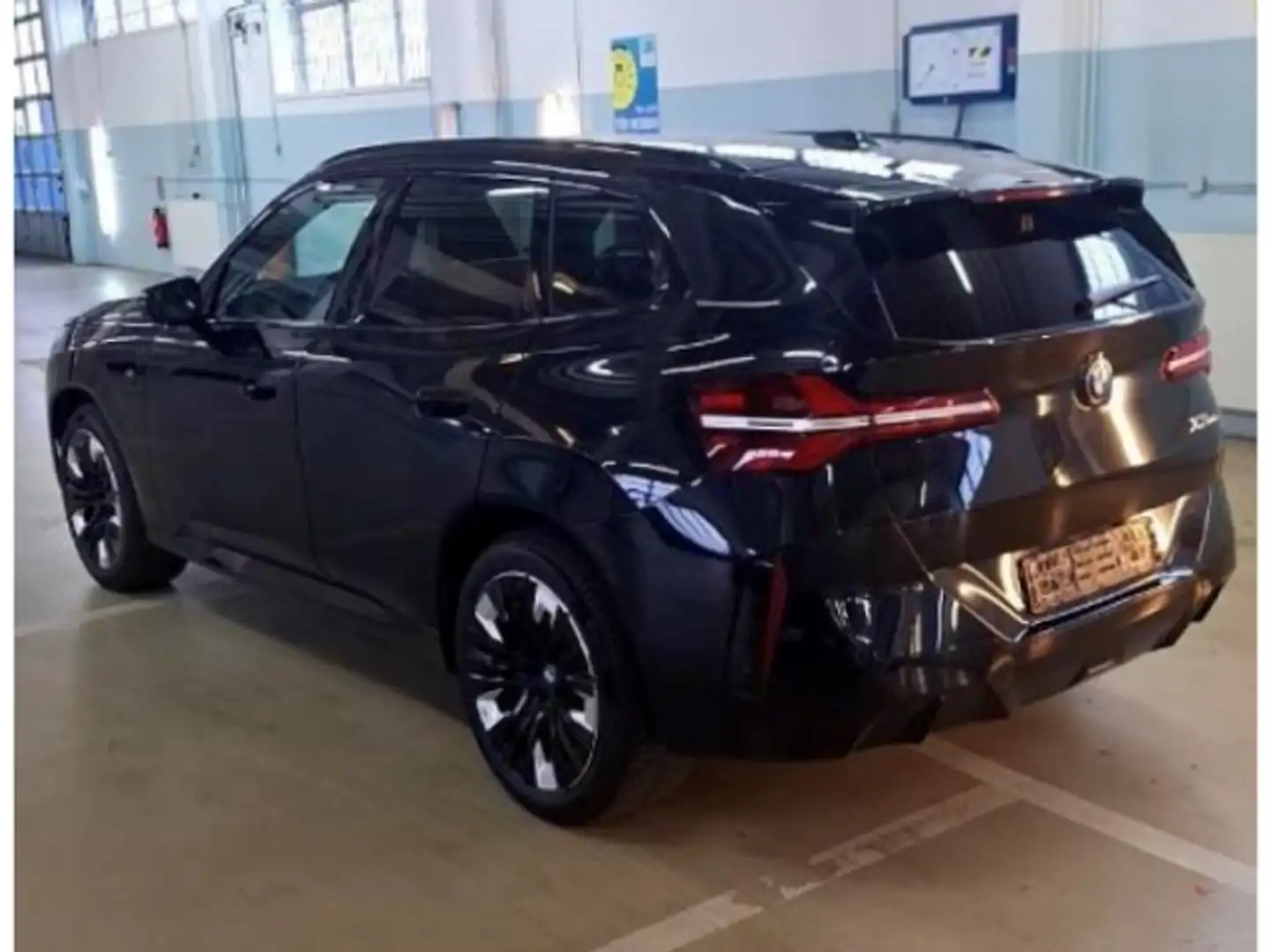 BMW X3 20d xDrive M Sport 20'' AHK Pano H/K Premium+Prof. Schwarz - 2