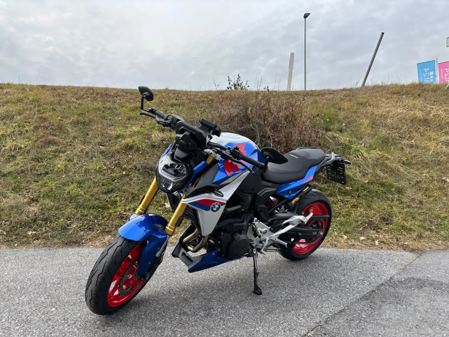 BMW F 900 R Style Sport 2 Pakete Bleu - 2
