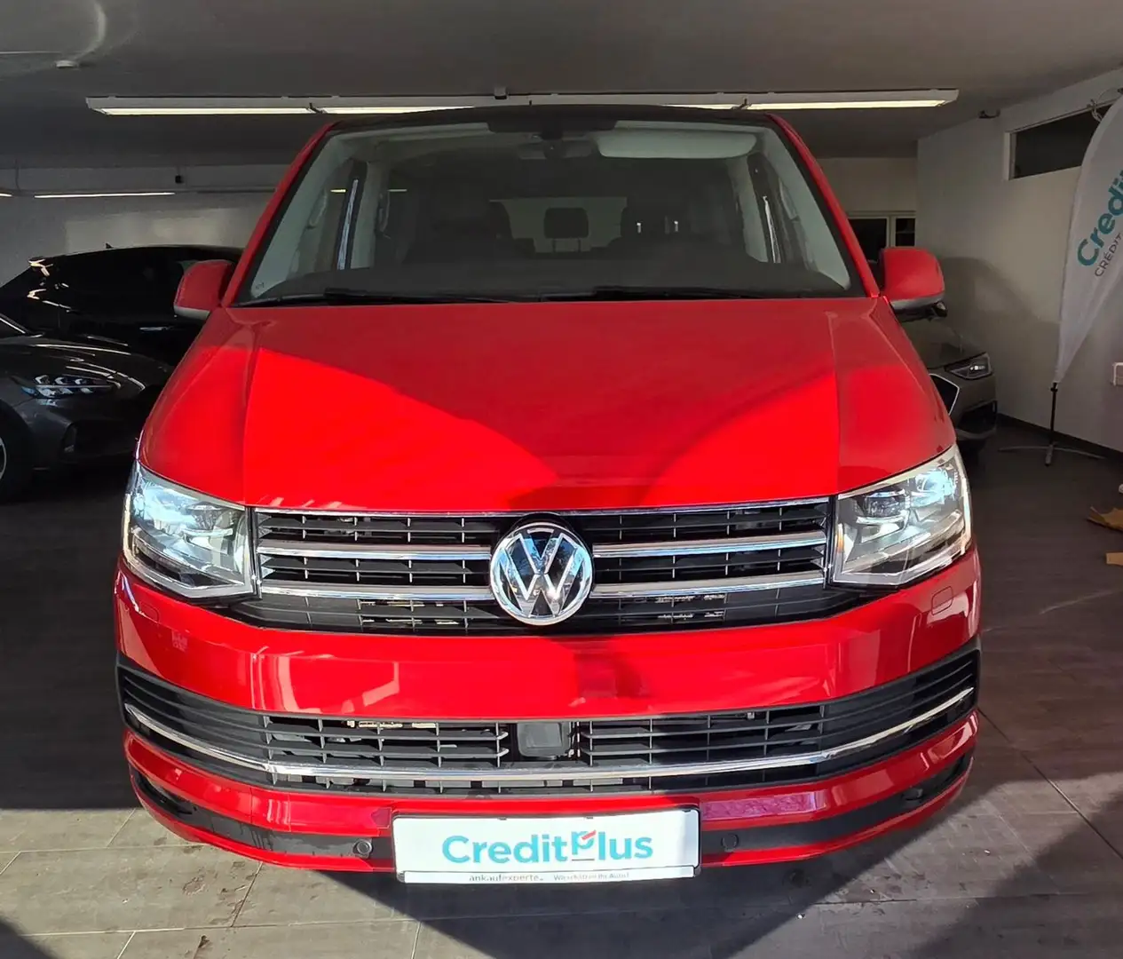 Volkswagen T6 Multivan Generation Six Standheizung ACC DCC Rouge - 2