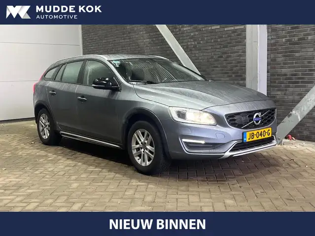 Volvo V60 Cross Country D4 Momentum | Automaat | Trekhaak | Cruise Control