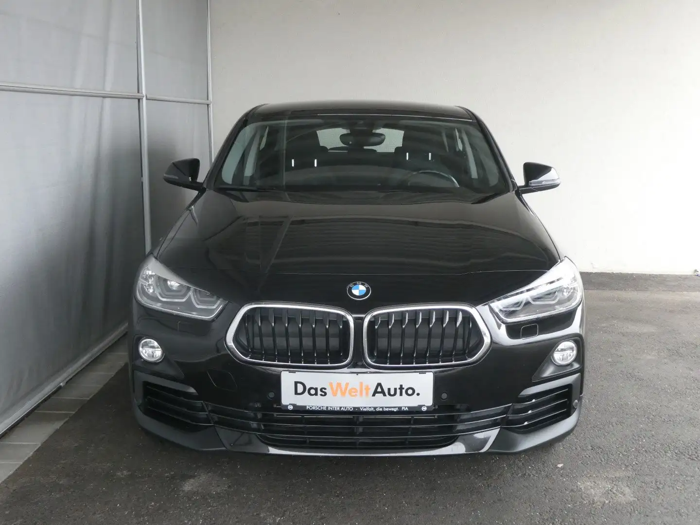BMW X2 sDrive 16d Advantage Noir - 2