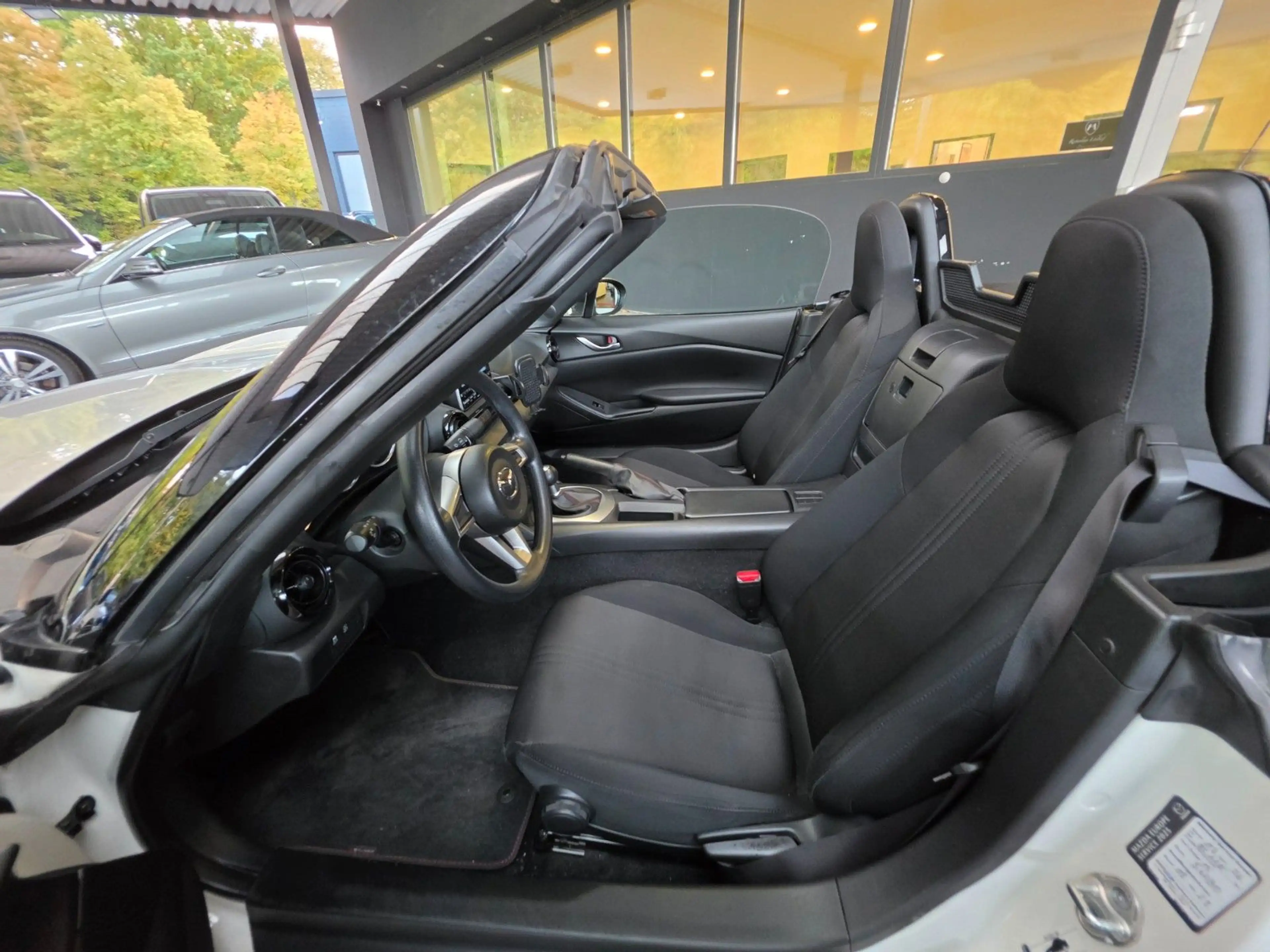 Mazda MX-5 1.5 Prime-Line LED/Klima/Arctic-White — photo 14