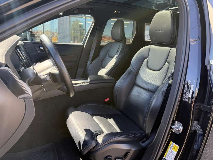 2020 Volvo XC60 T6 INSCRIPTION/ AWD/ PREMIUM PLUS PKG/ HUD thumb 13