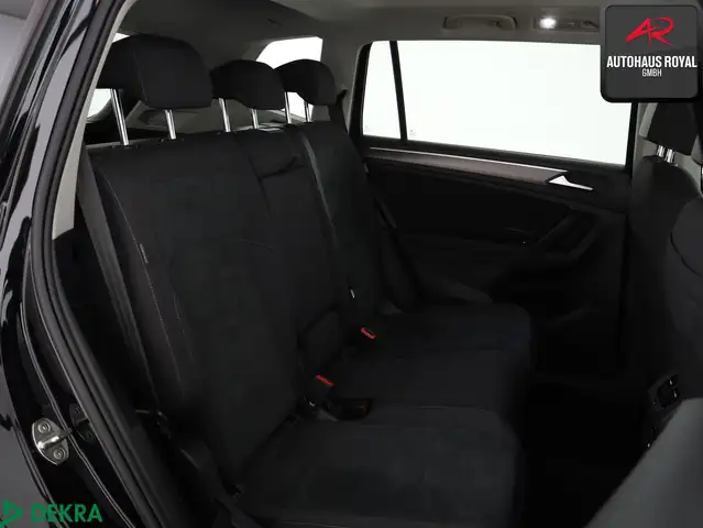Volkswagen Tiguan Allspace view 13